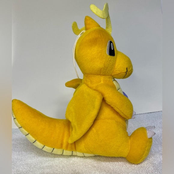 Pokemon Dragonite Berry plush Banpresto - Picture 3 of 6